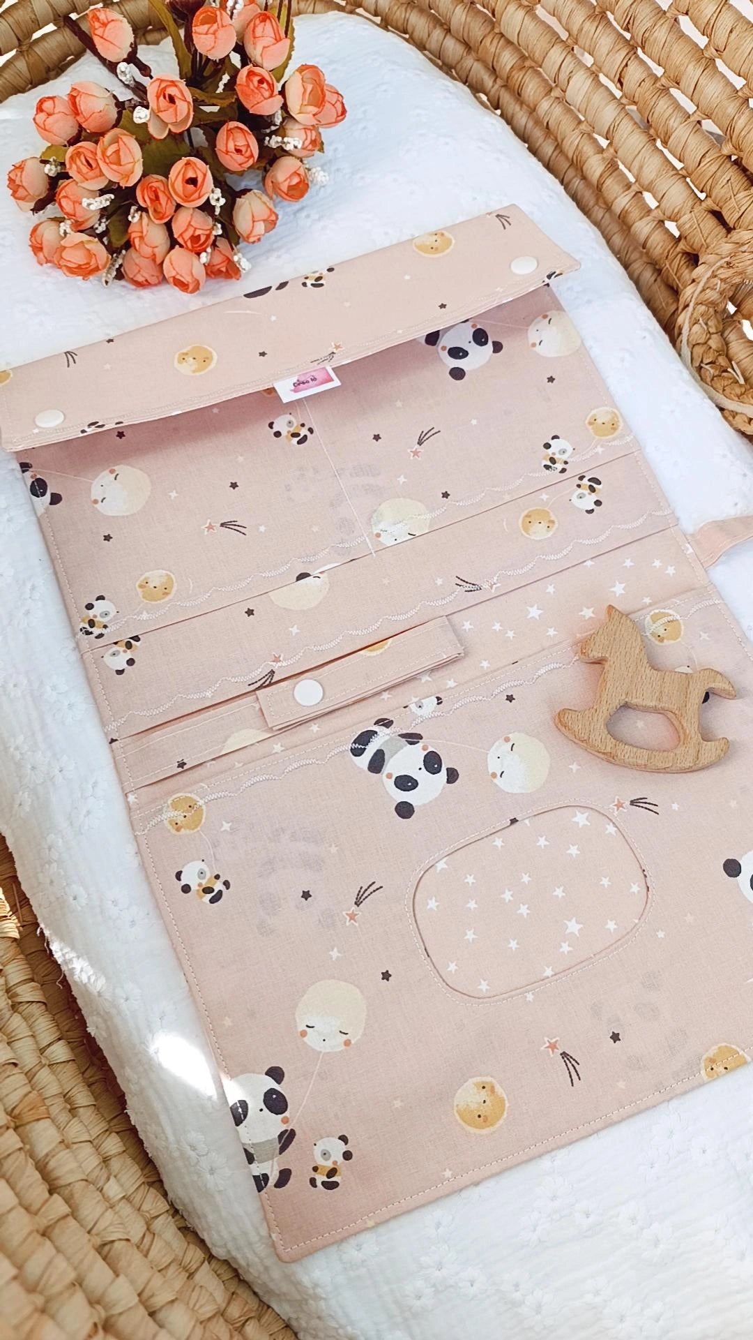 Pochette Portapannolini e portasalviette in pronta consegna Panda sfondo rosa